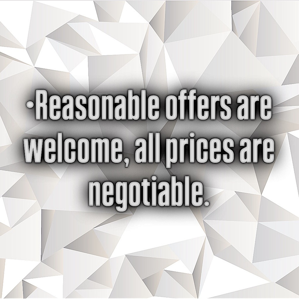 ‼️REASONABLE OFFERS‼️ - Picture 1 of 2